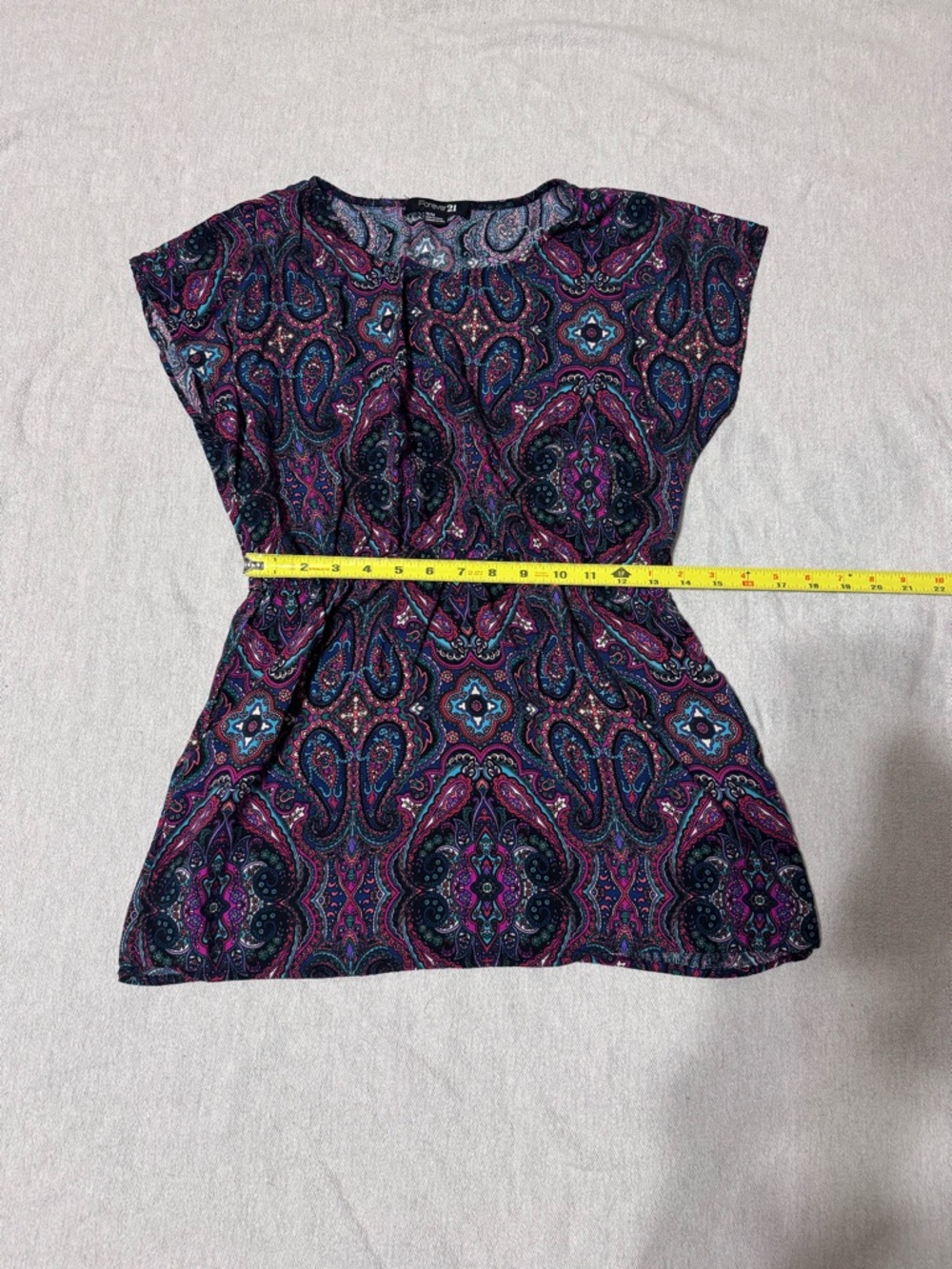 Forever 21 Paisley Print Short Sleeve Top in Navy and Magenta